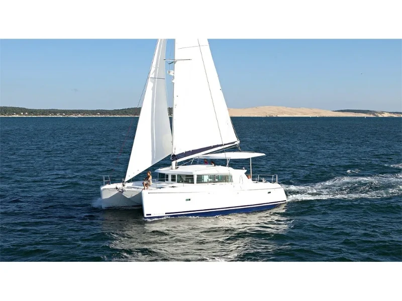 Lagoon 420 Amelia boat image