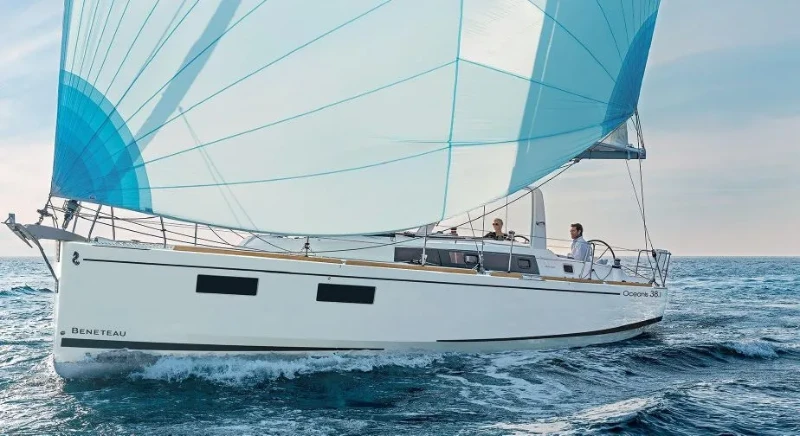 Oceanis 38.1 Sailor Mercury boat image
