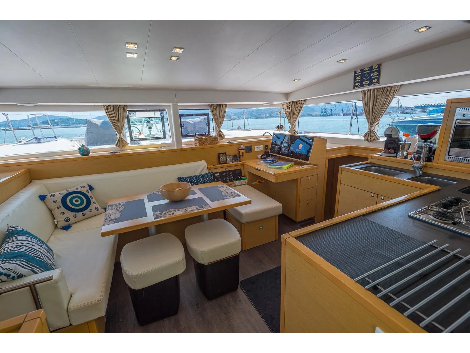Image slide 149704
