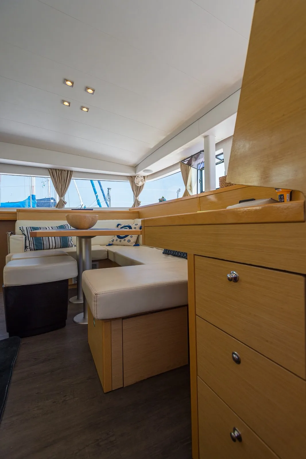 Image slide 149746