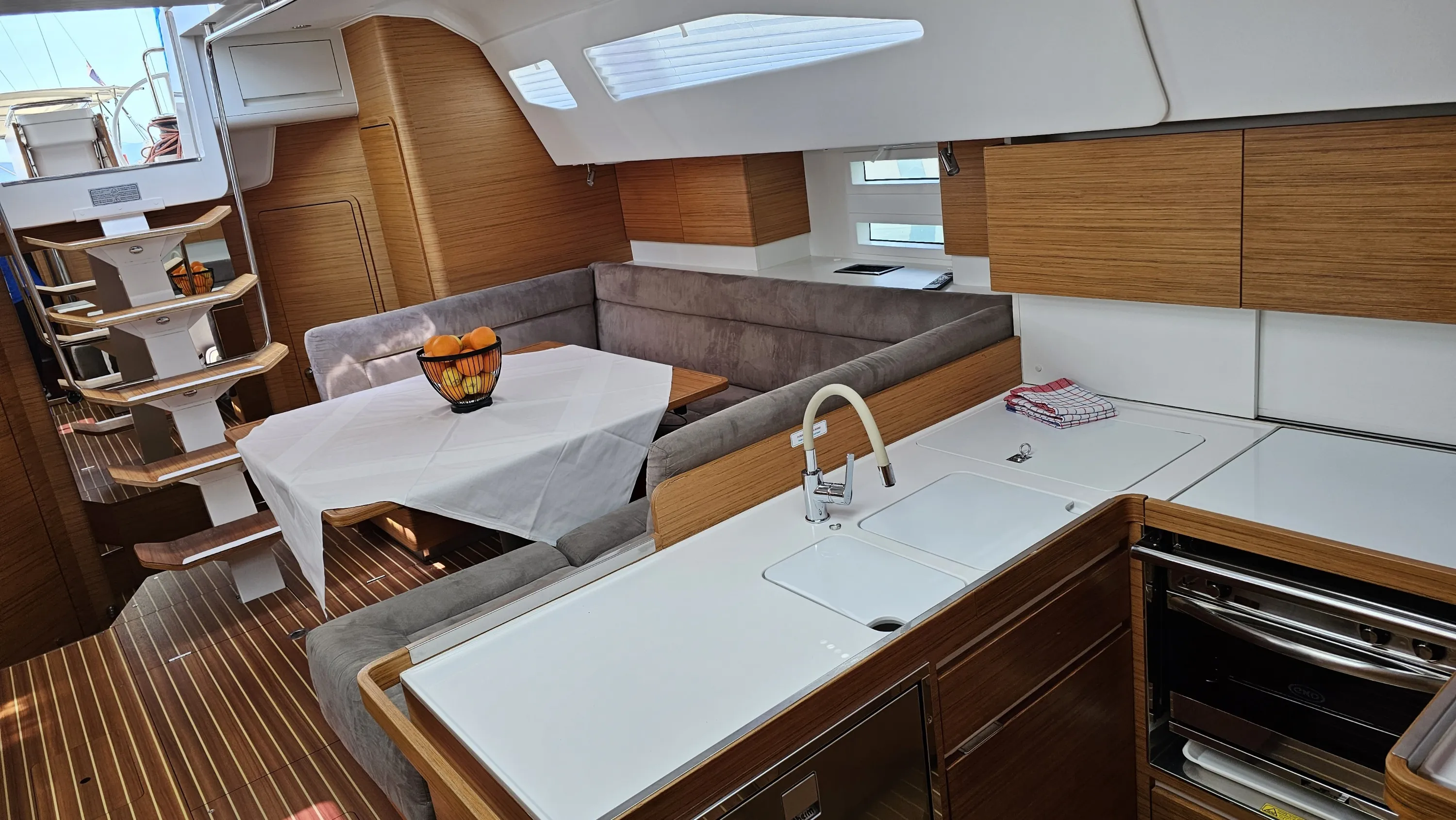 Image slide 149915