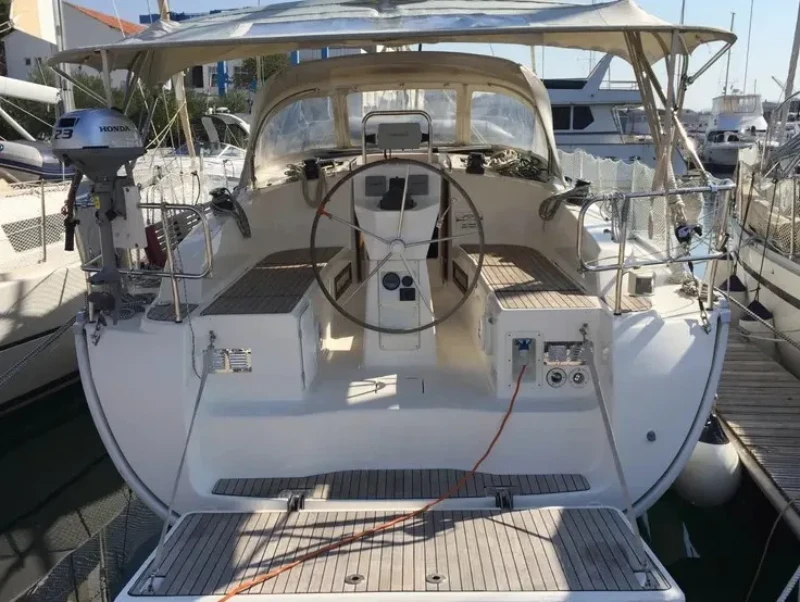Bavaria Cruiser 36 Nemo boat image