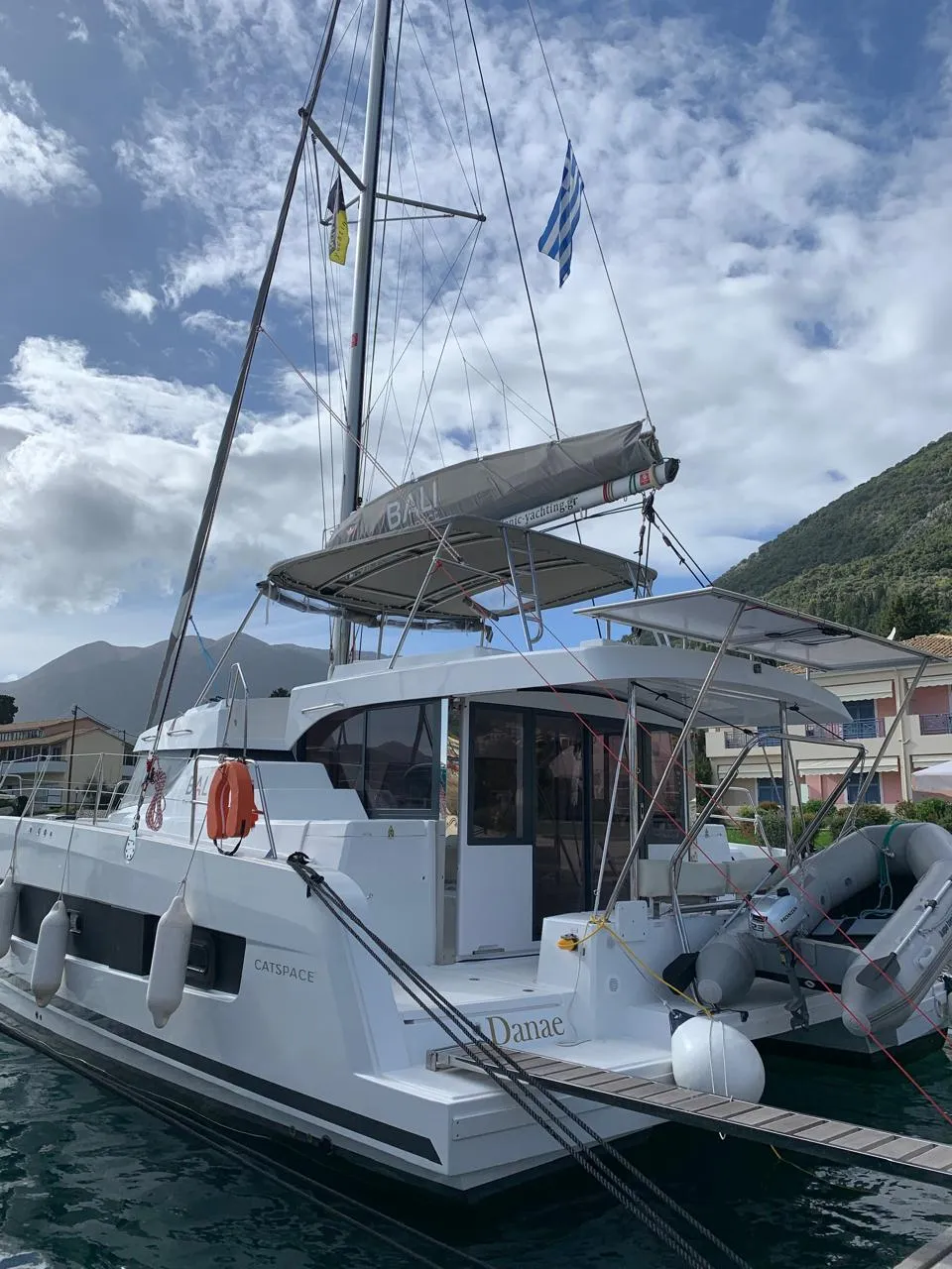 Image slide 150902