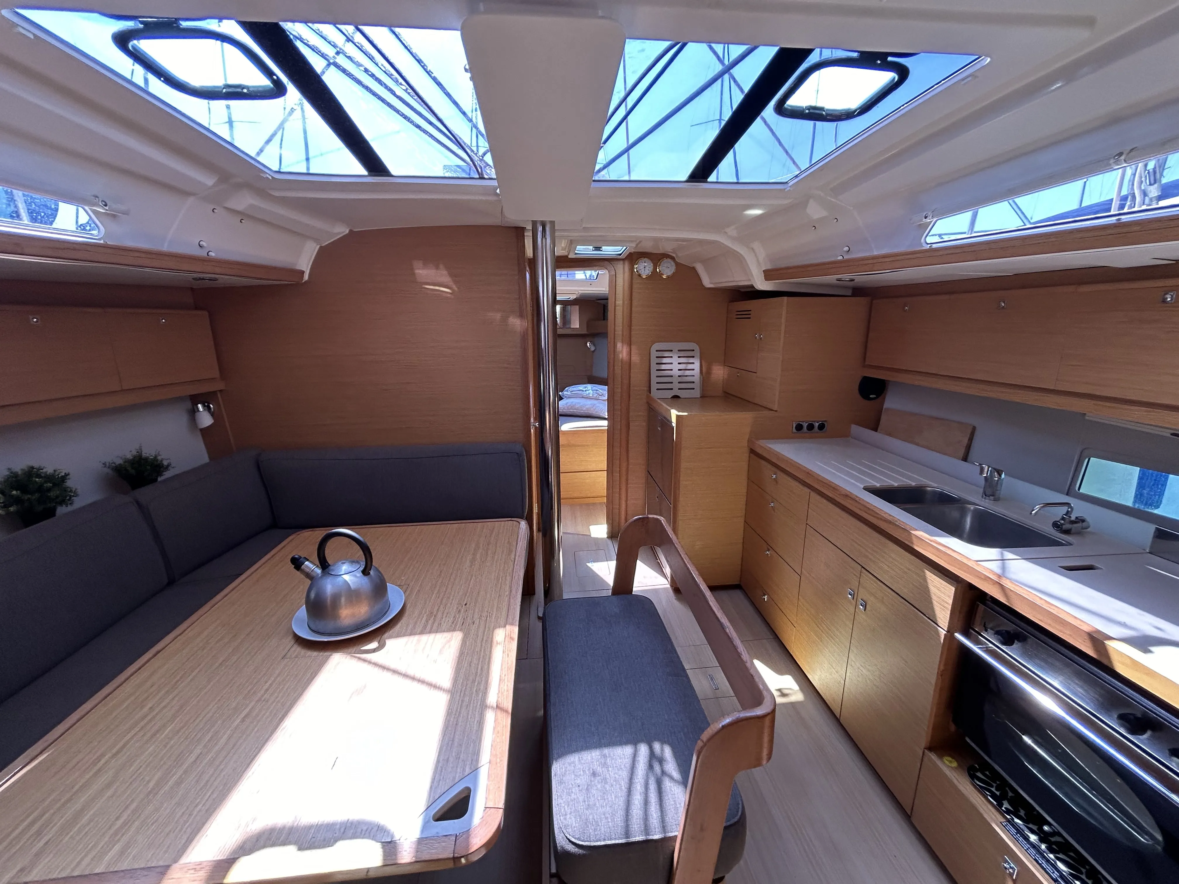 Image slide 150929
