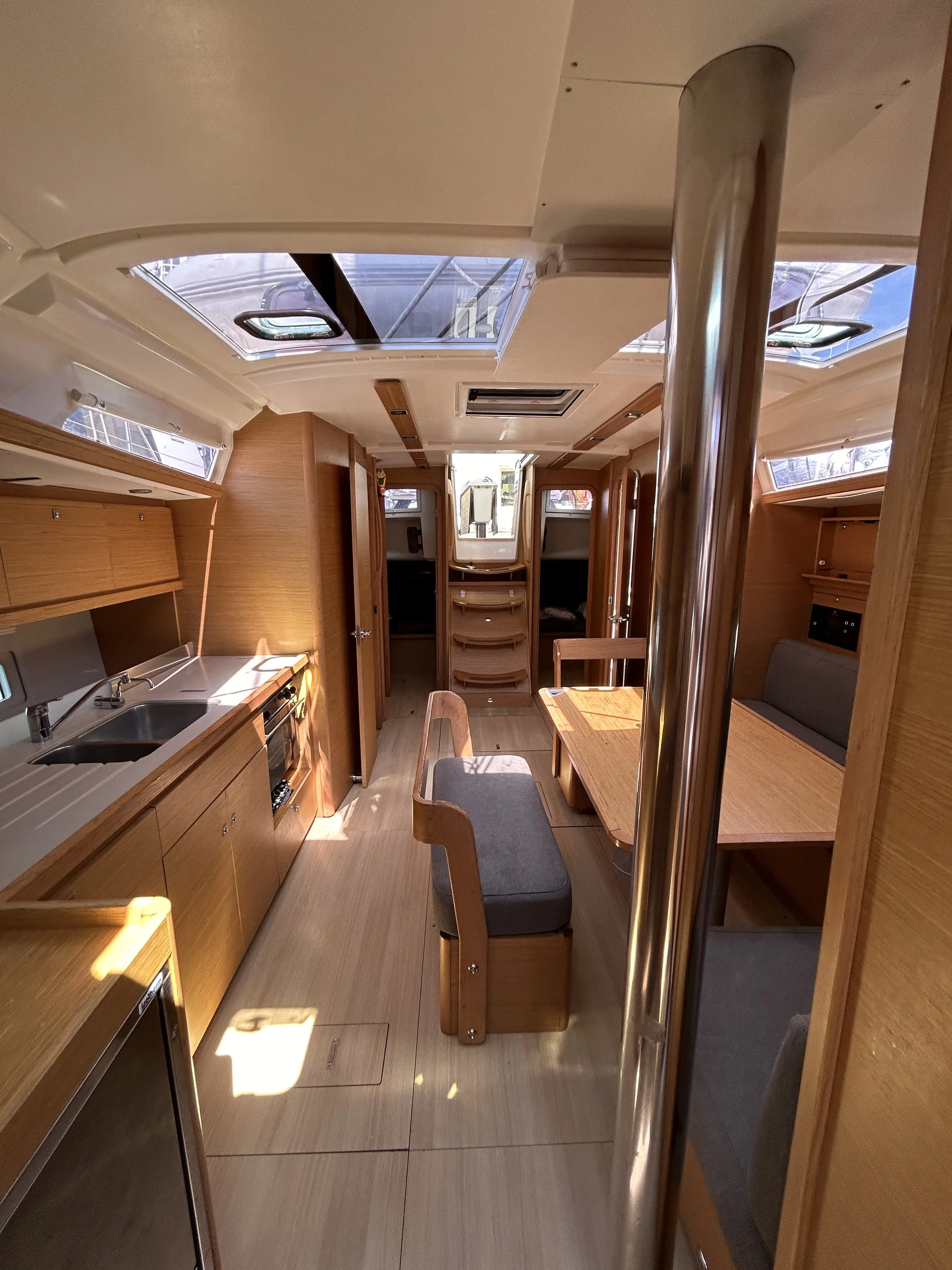 Image slide 150930