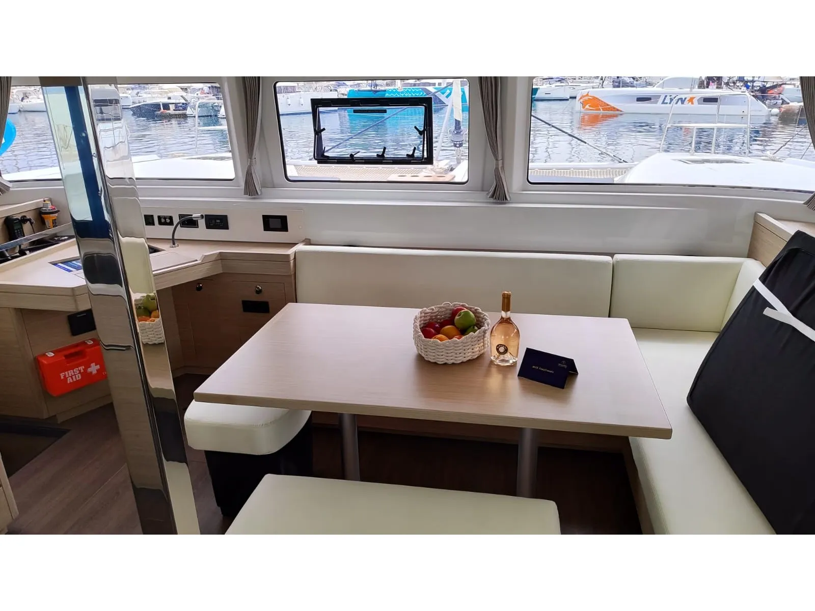 Image slide 151077
