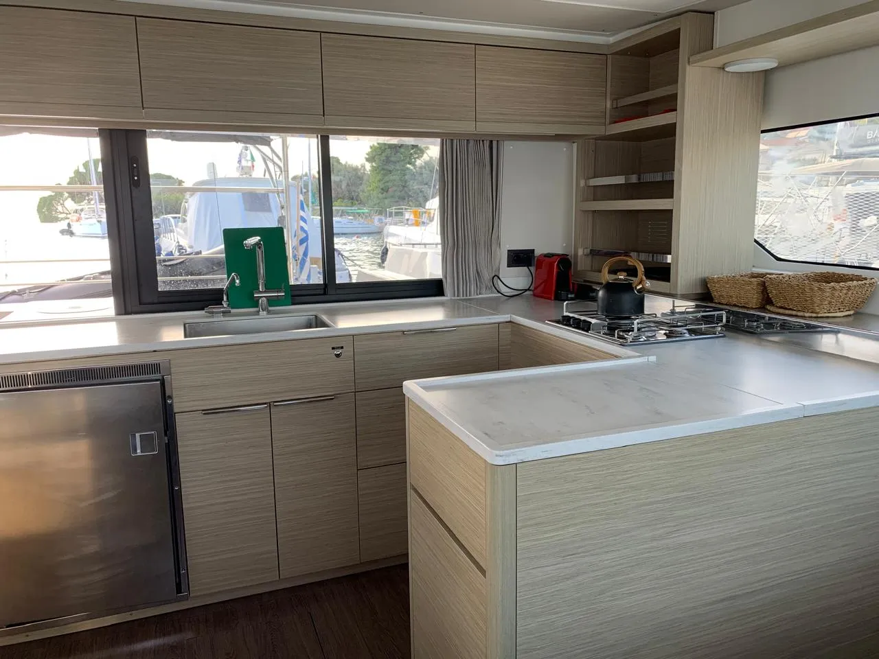 Image slide 151199