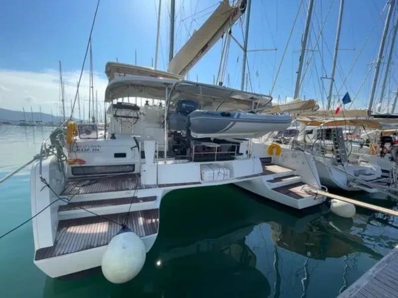 Lagoon 42 Art of Liberty boat image