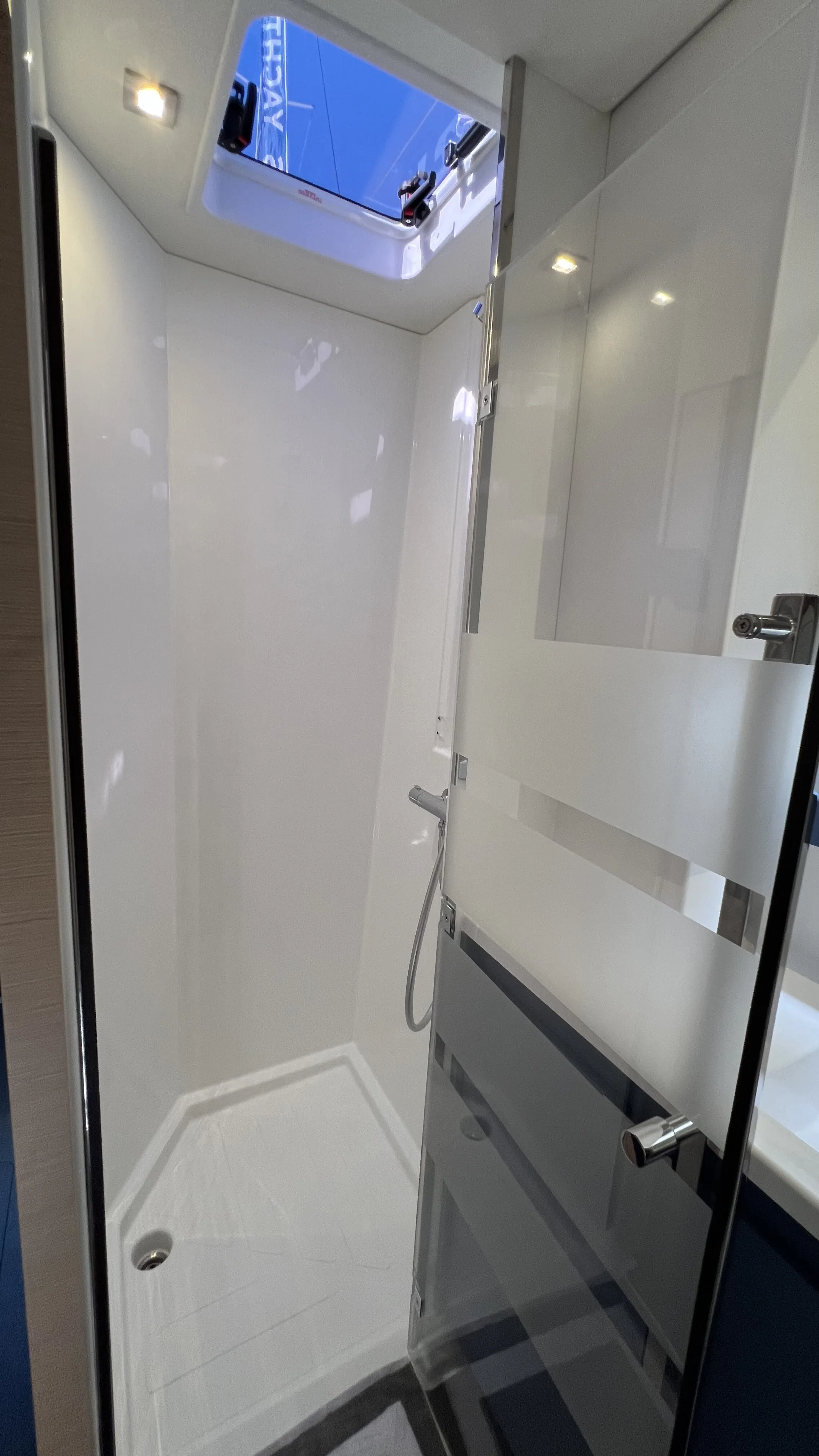 Image slide 151423