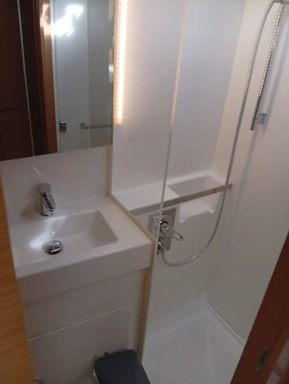 Image slide 151696