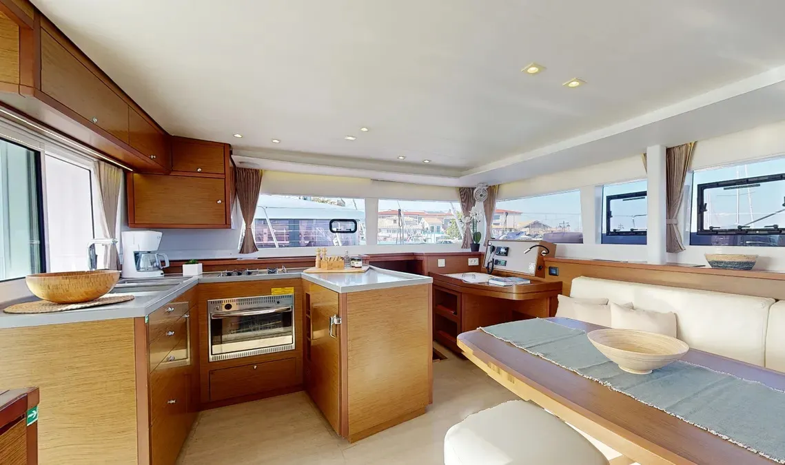 Image slide 151825