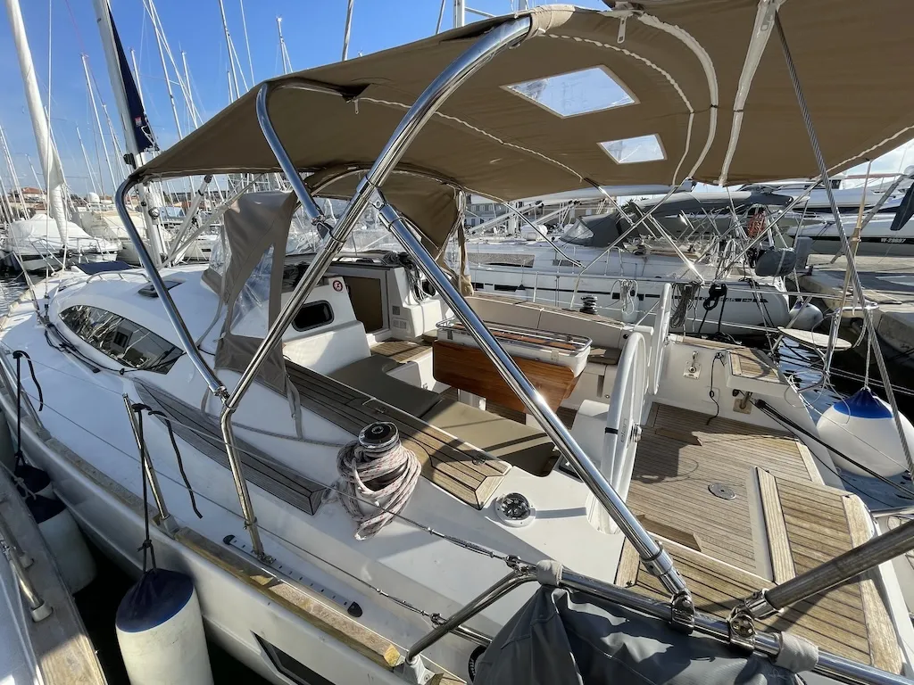 Image slide 152030