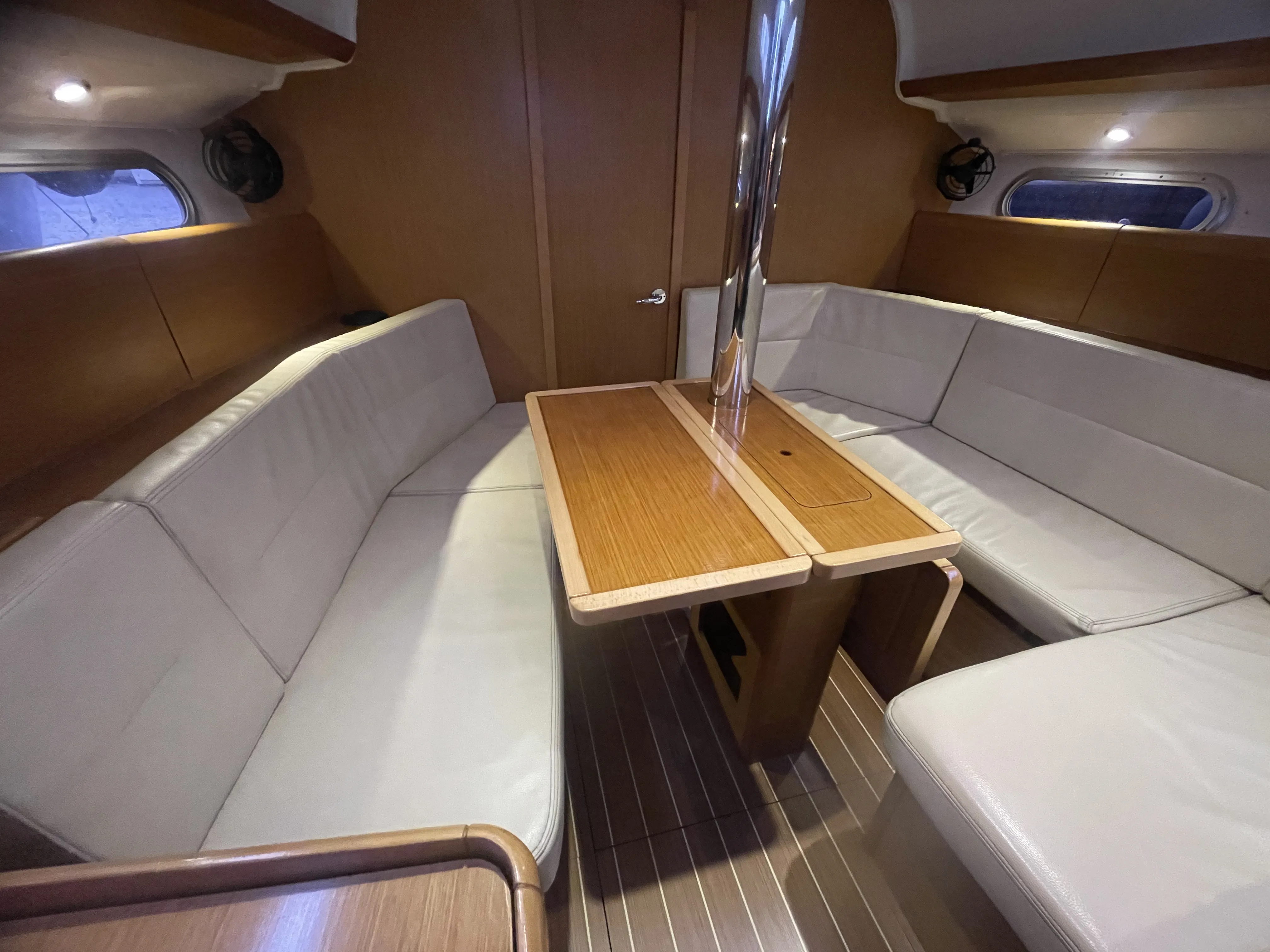 Image slide 152085