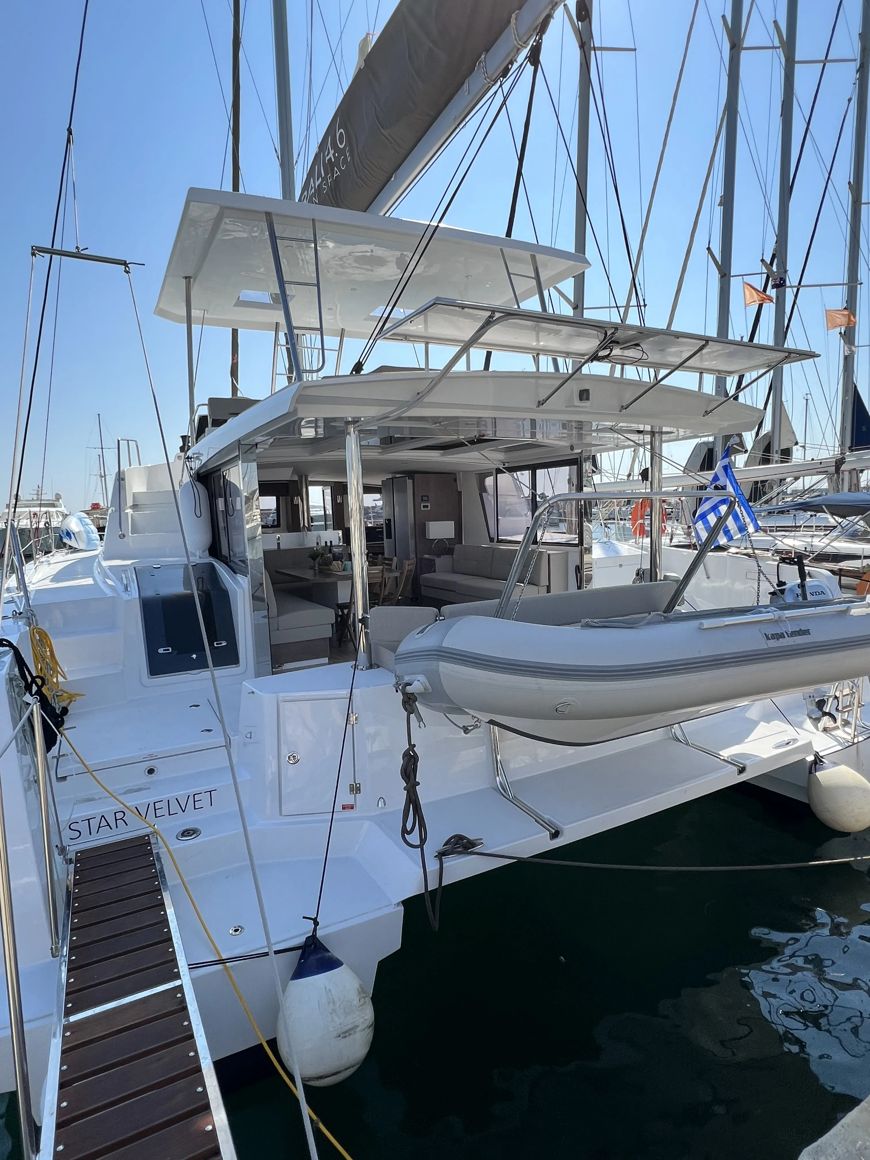 Image slide 152153