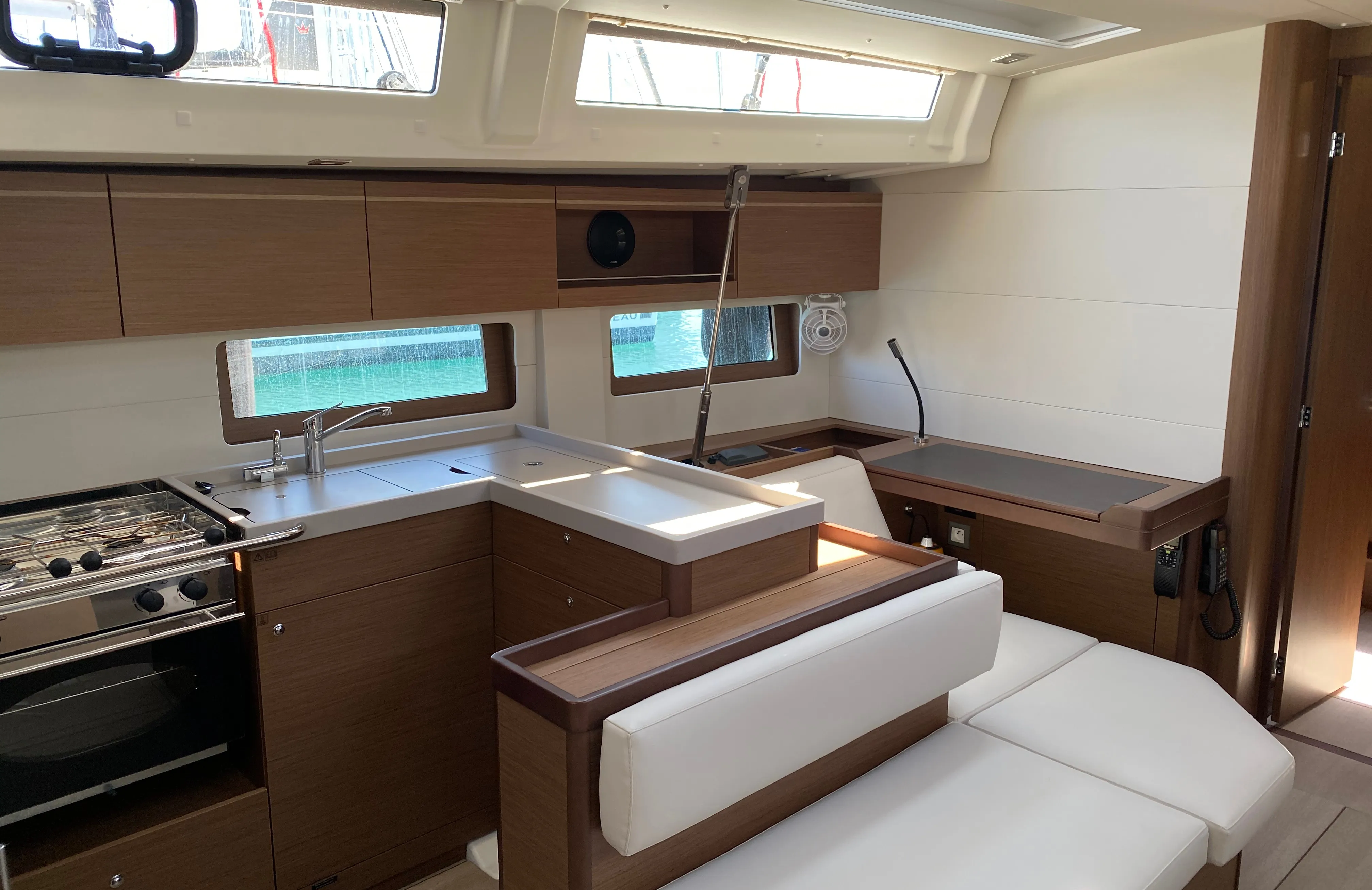 Image slide 152474