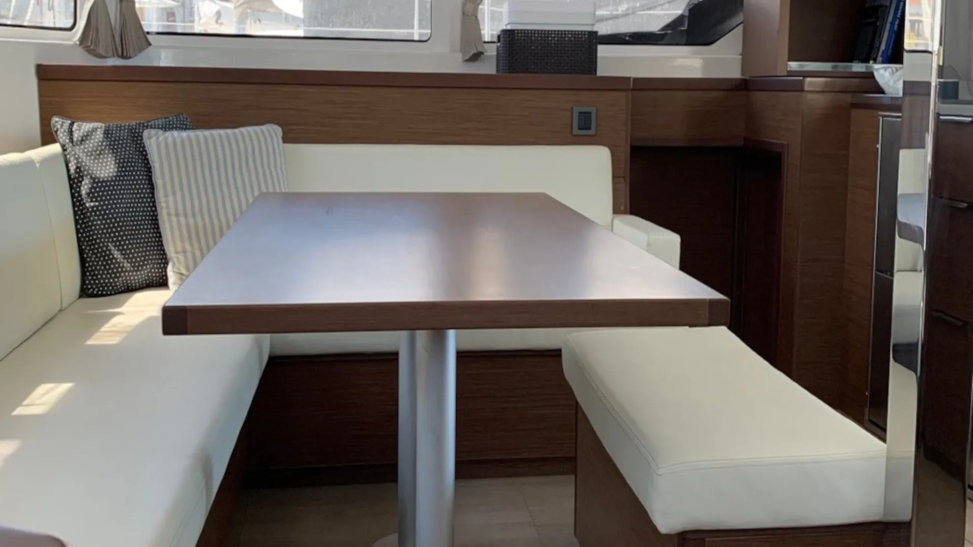 Image slide 152621