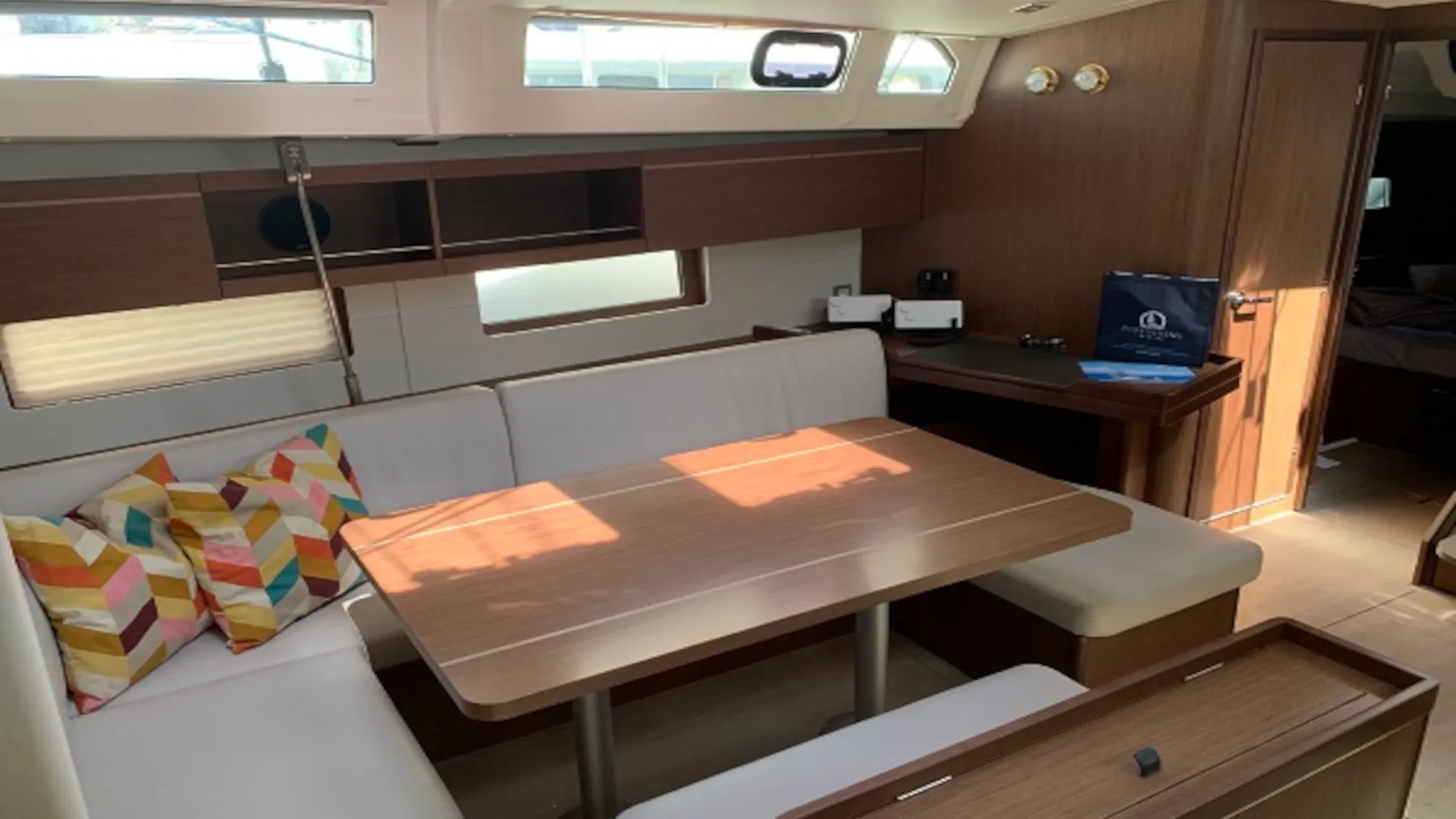 Image slide 152661