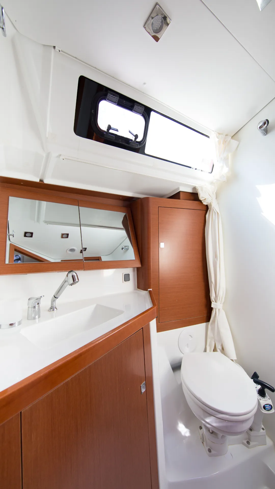 Image slide 152736