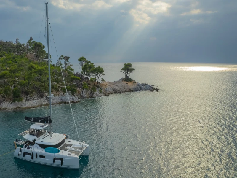 Lagoon 46 ASTRAEUS boat image