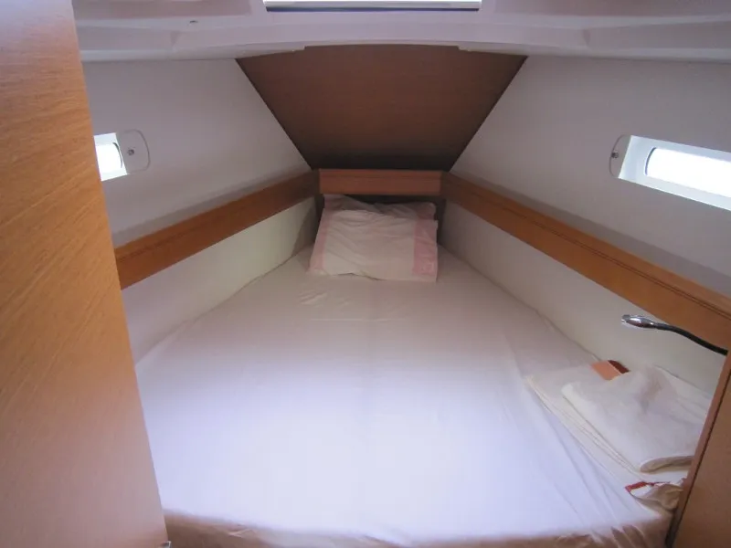 Image slide 153600