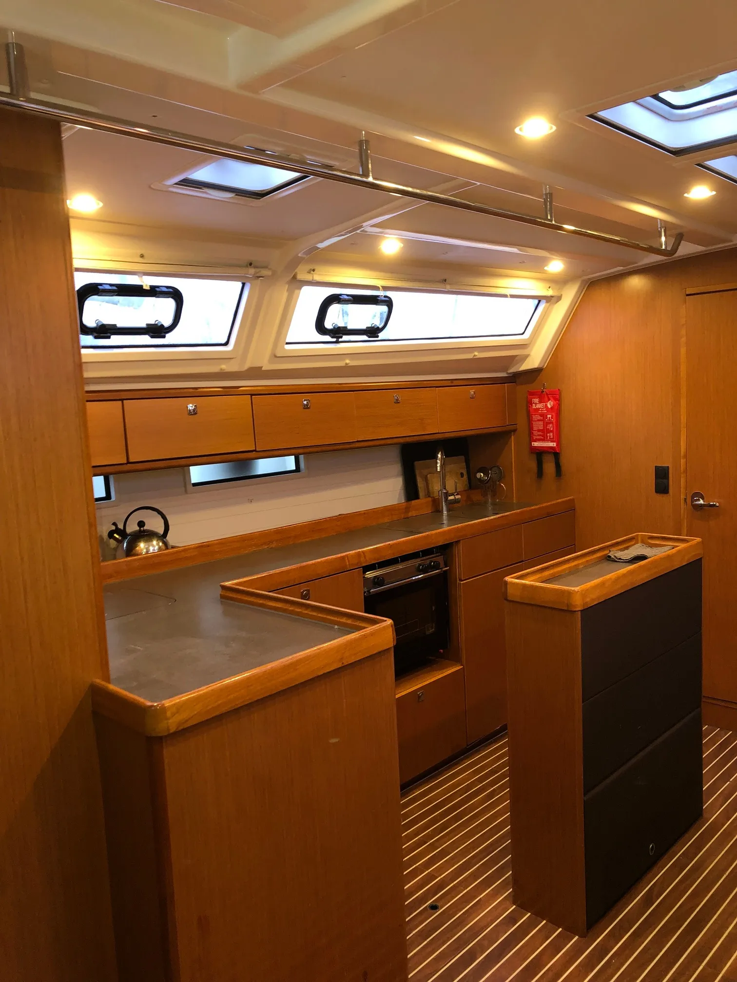 Image slide 153755