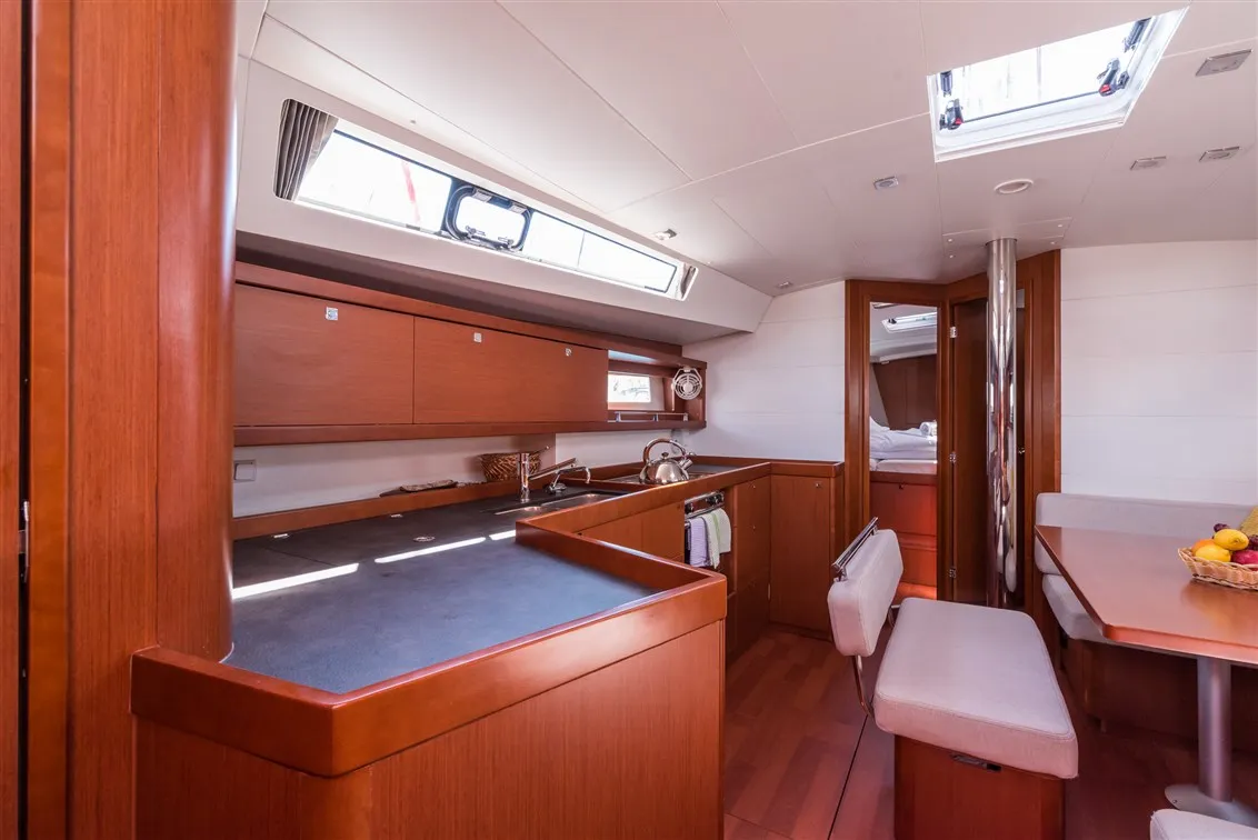 Image slide 15384