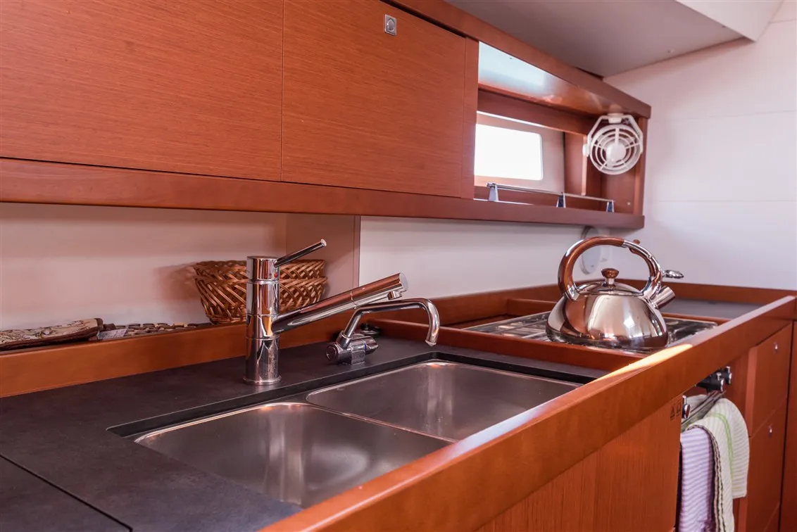 Image slide 15387