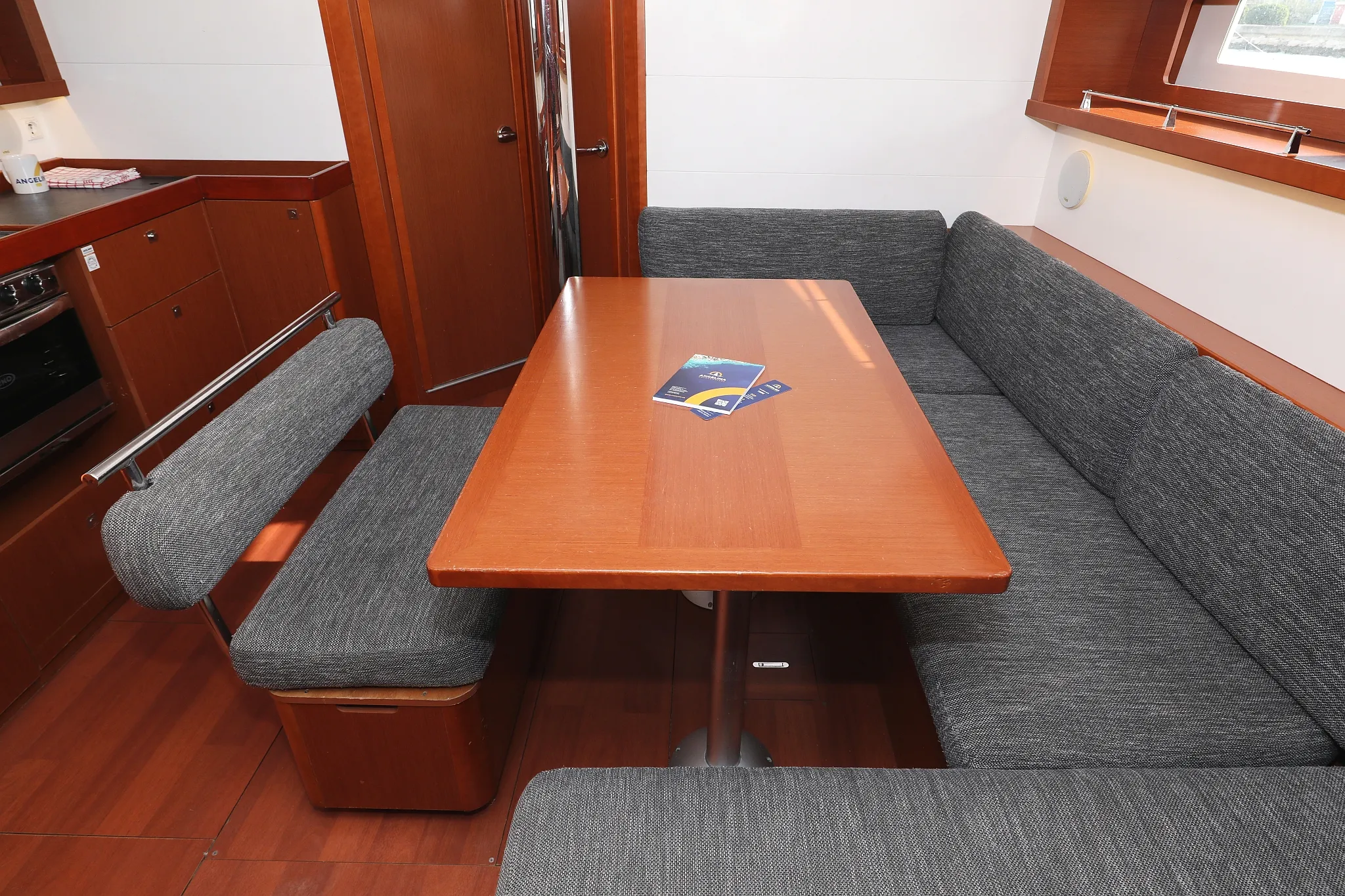 Image slide 15427