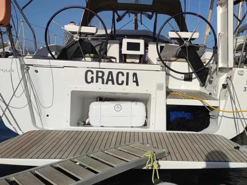 Dufour 360 Gracia boat image