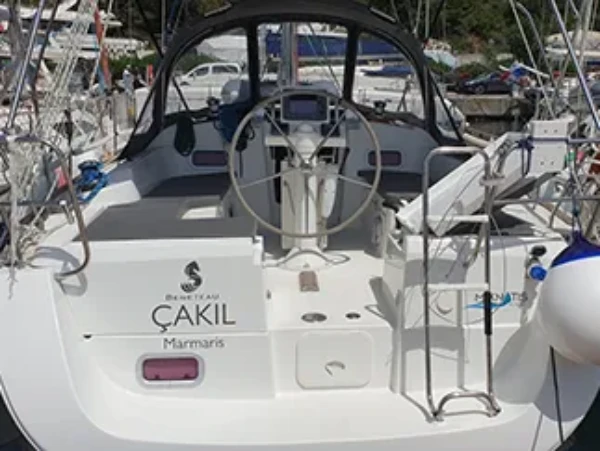 Oceanis 34 Cakil boat image