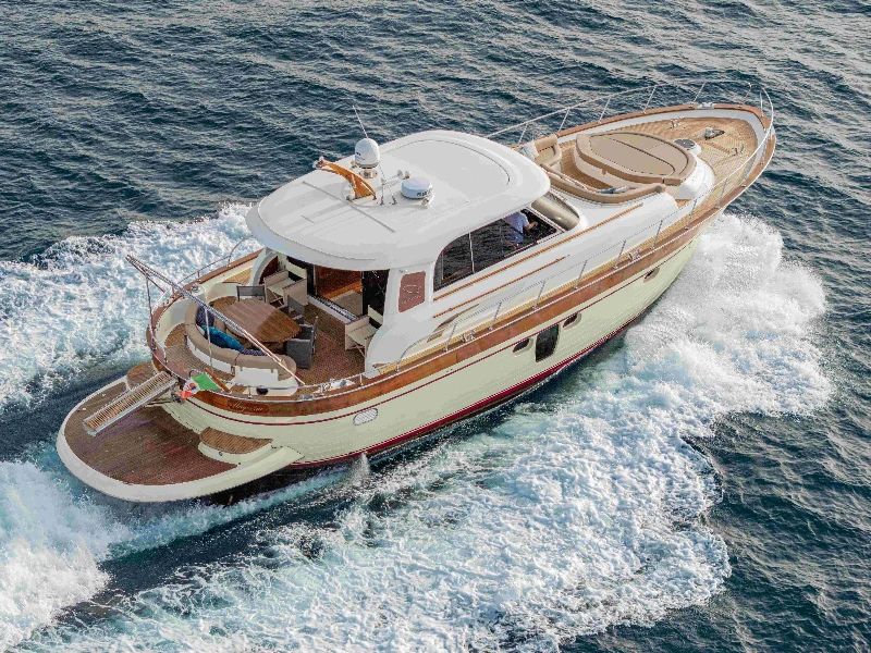 Apreamare 60 Magistra boat image