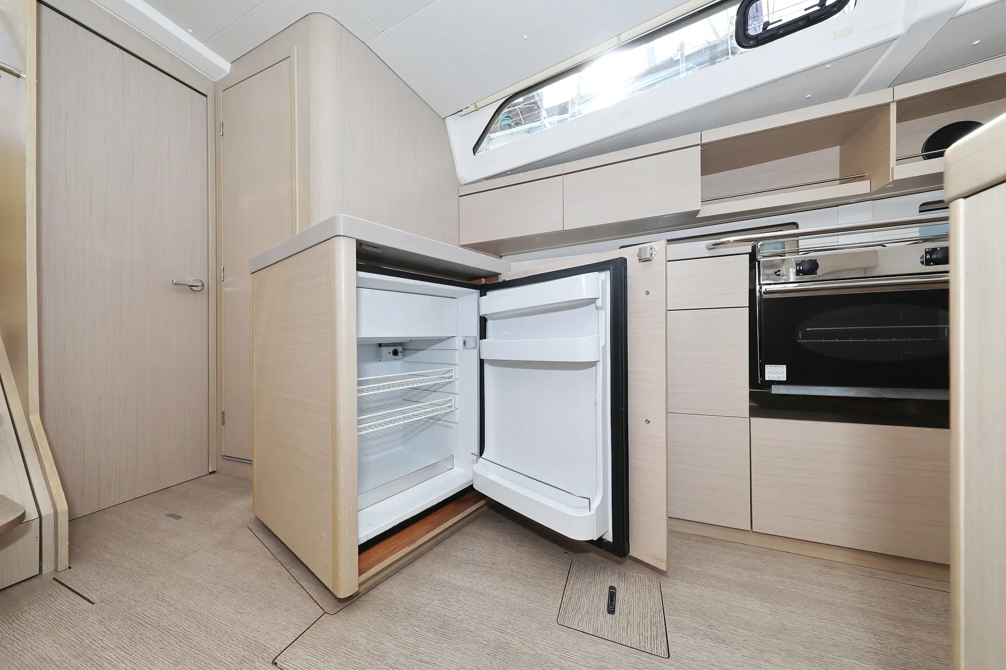 Image slide 15537
