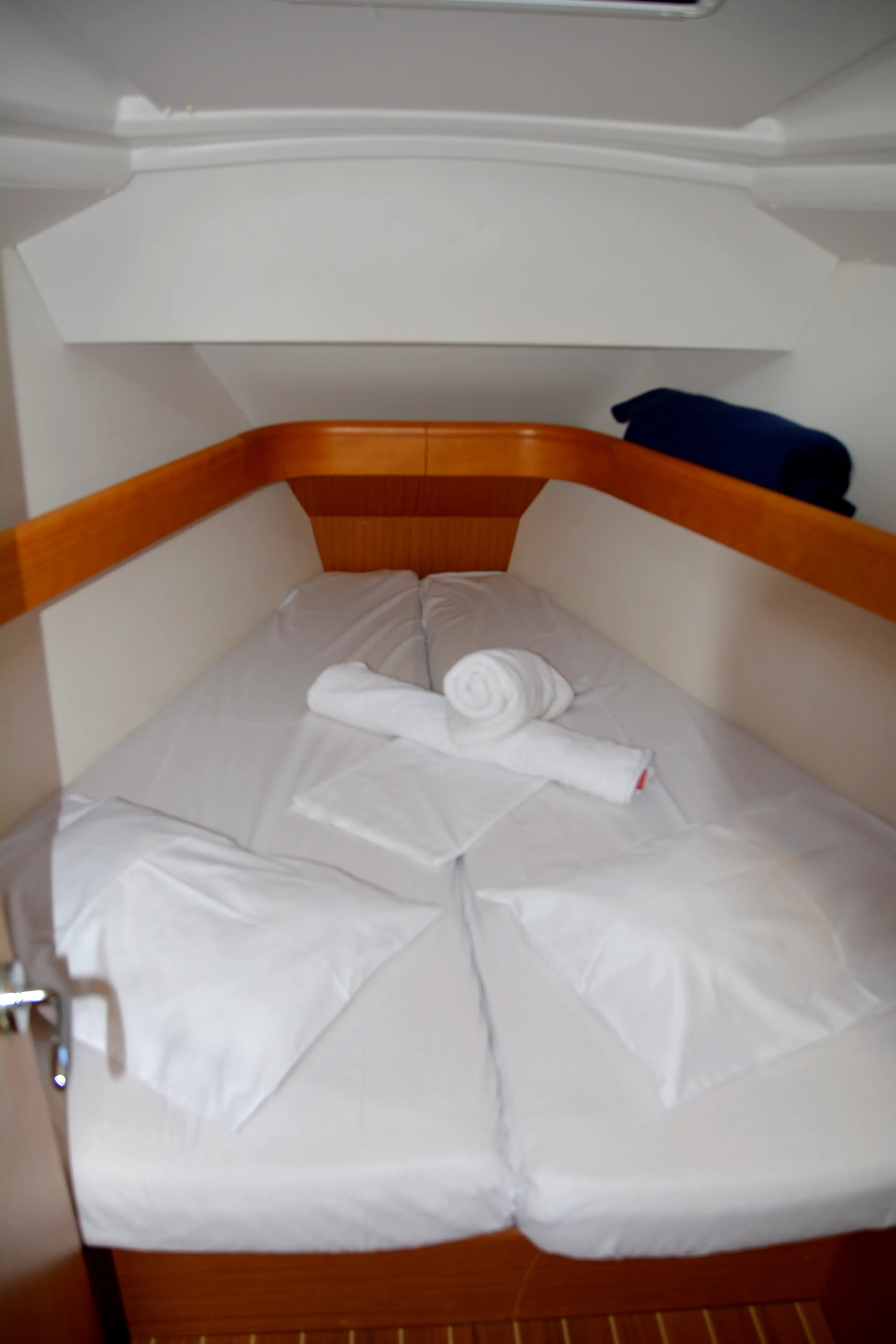 Image slide 156156