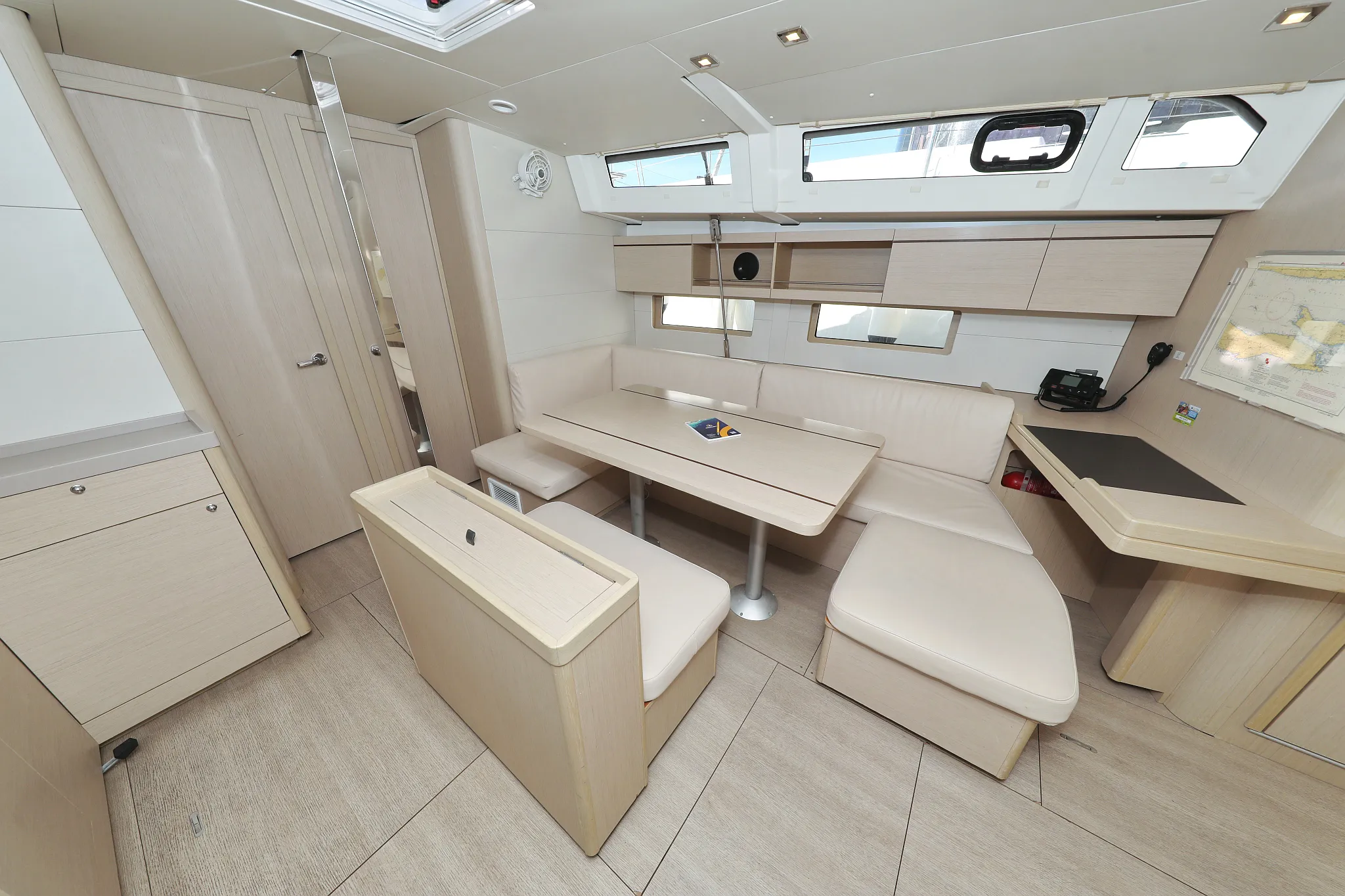 Image slide 15689