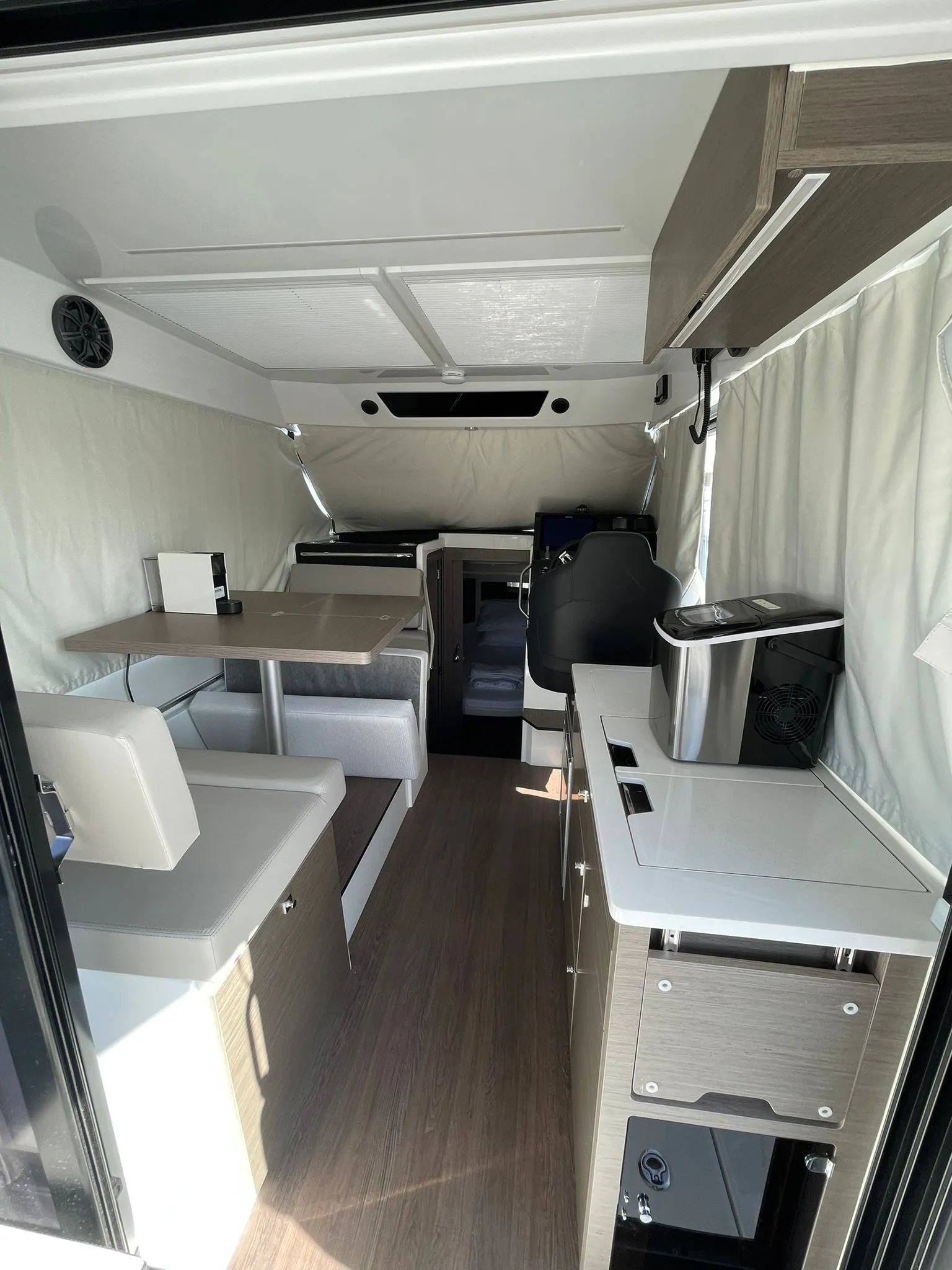 Image slide 158342