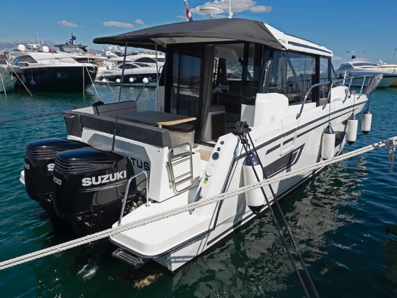 Merry Fisher 1095 Renatus boat image