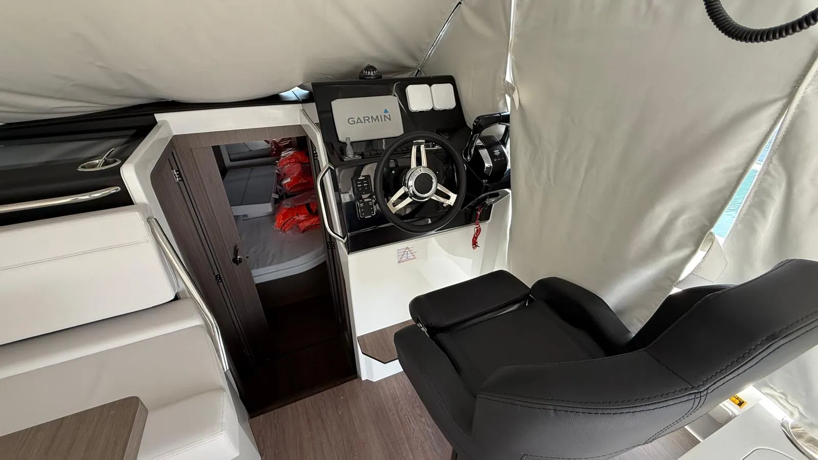 Image slide 158374