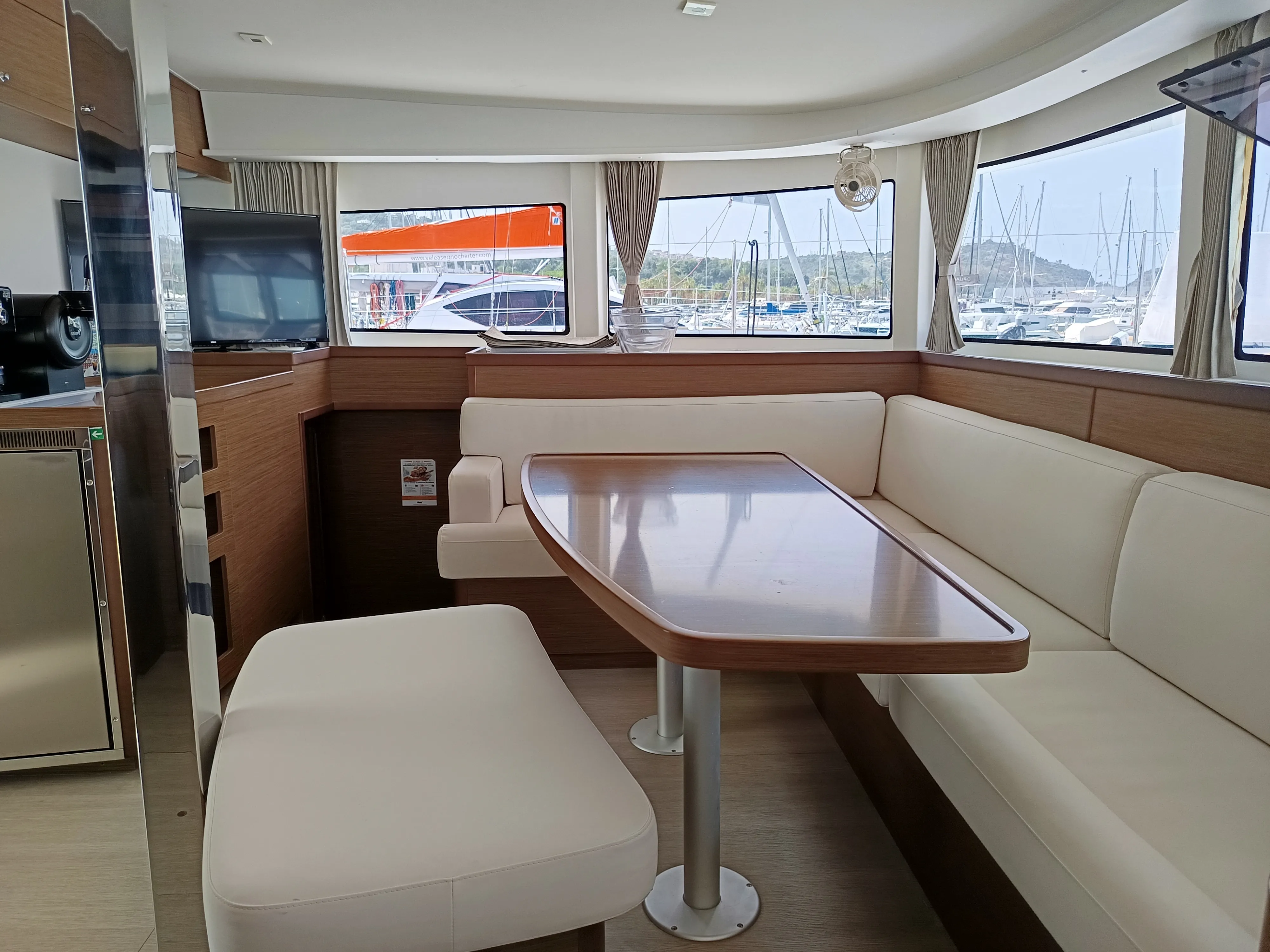 Image slide 158642
