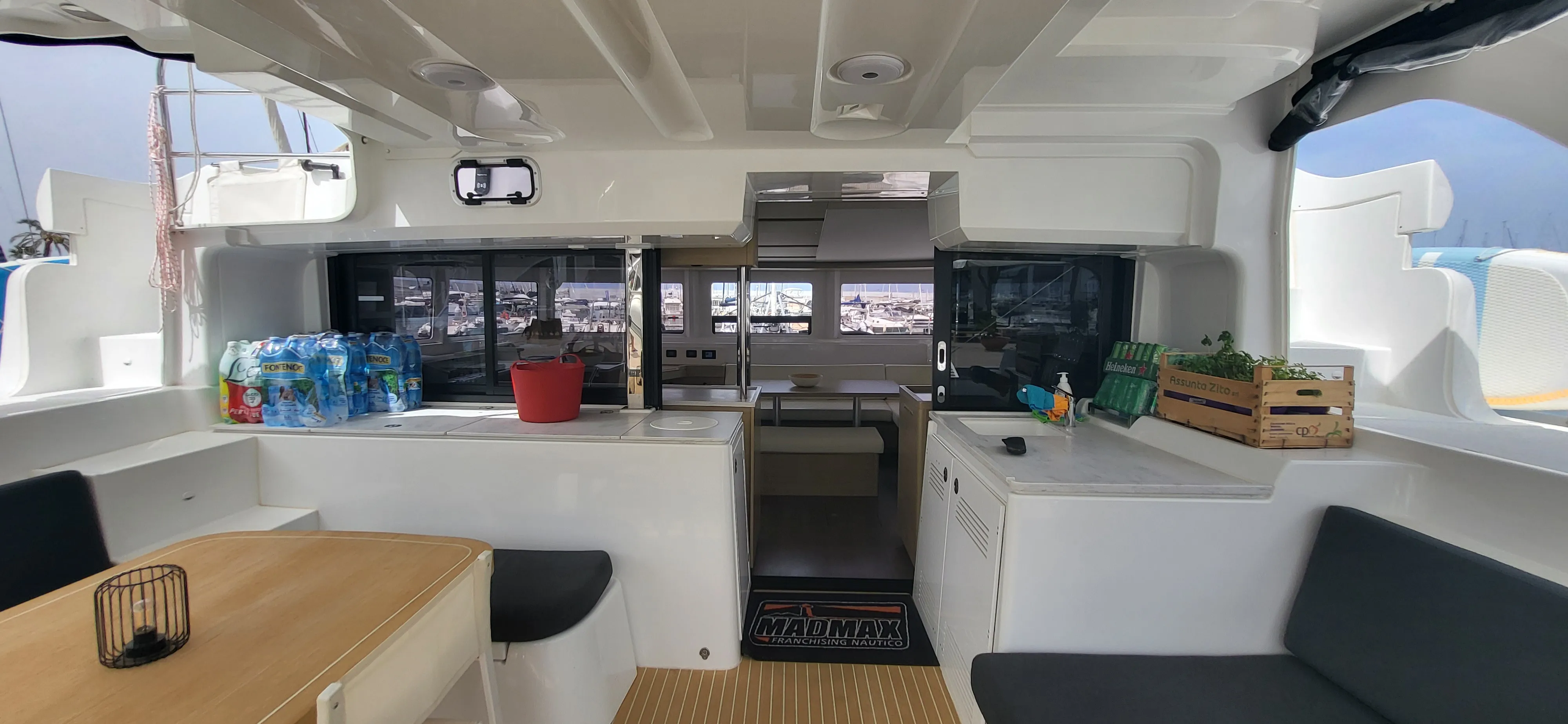 Image slide 159103