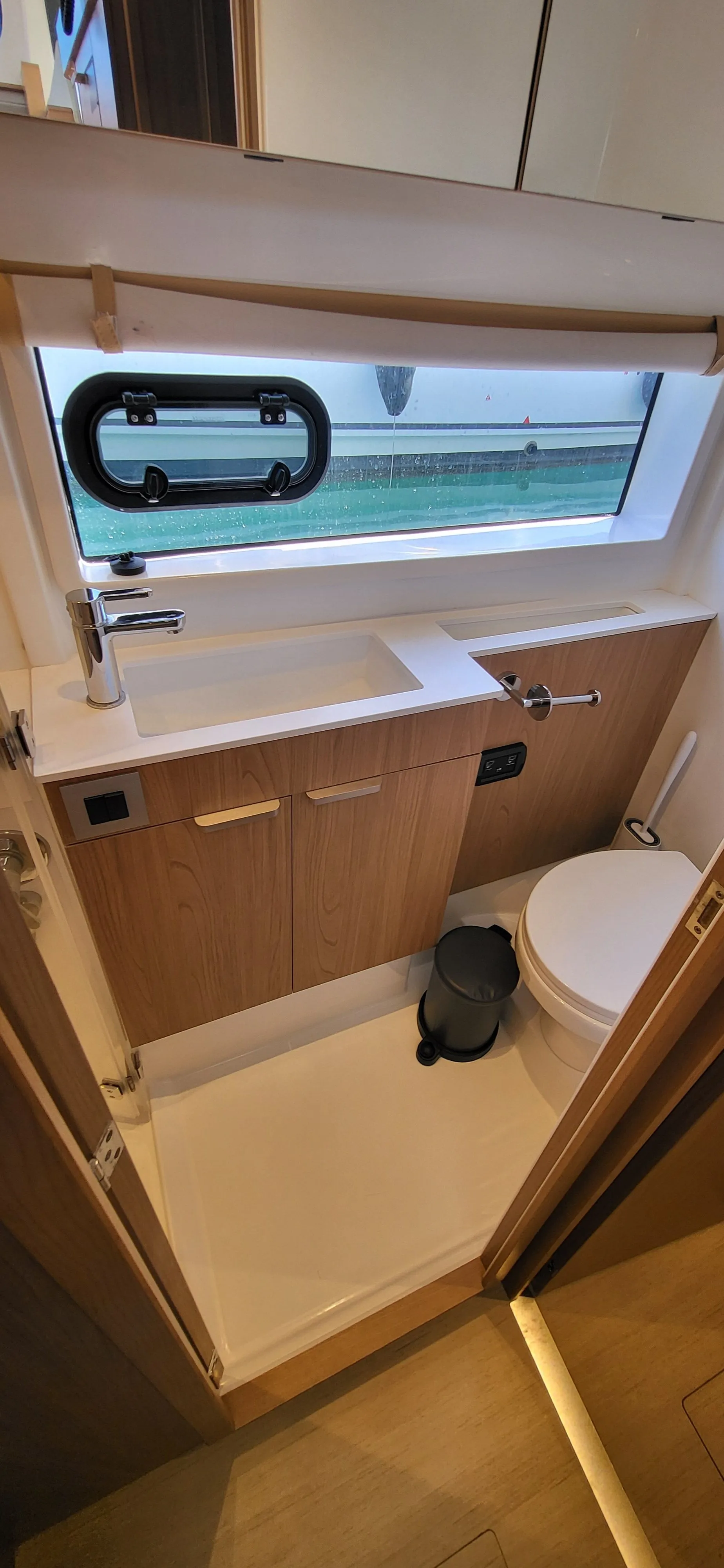 Image slide 159230