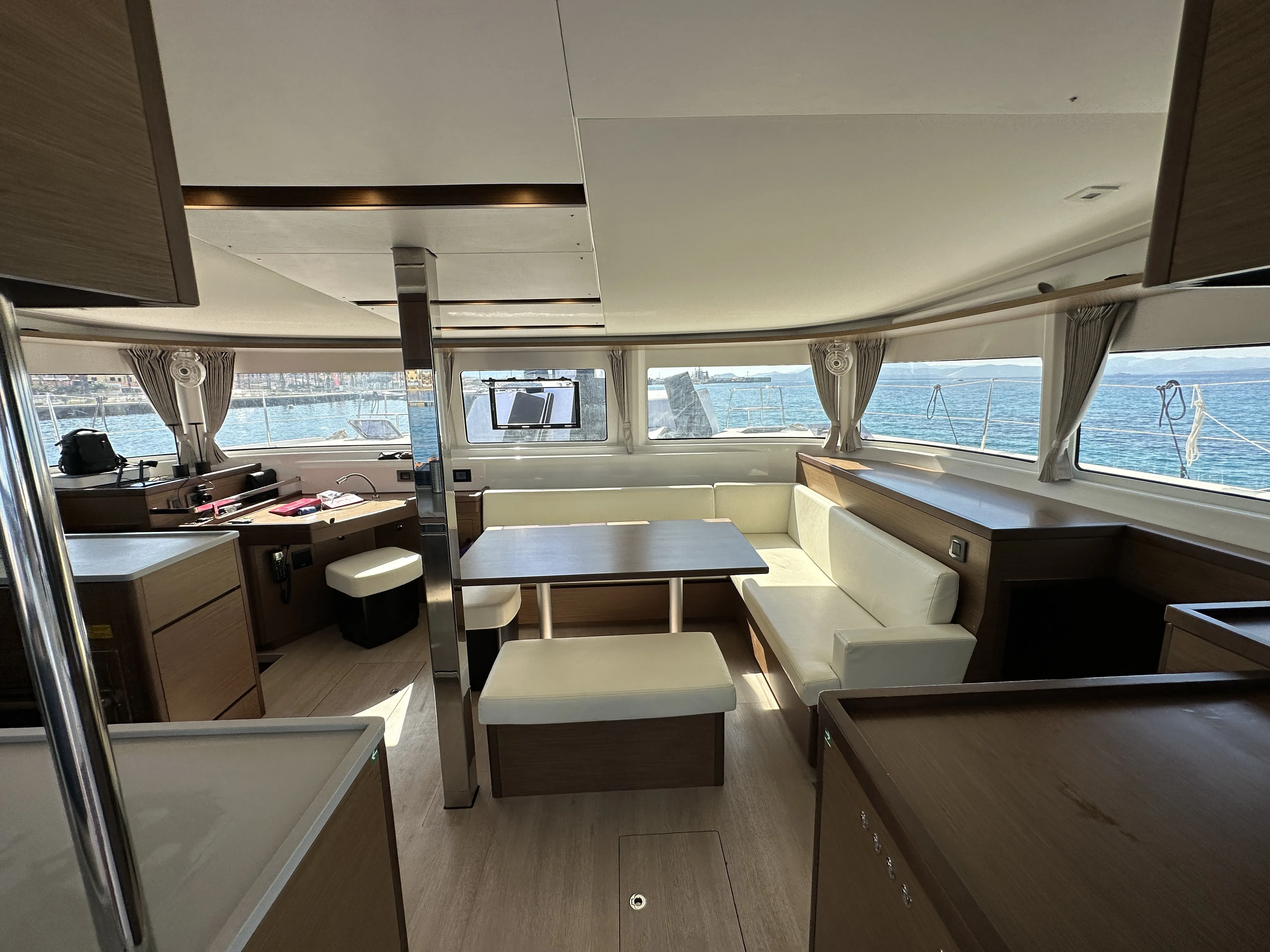 Image slide 159343