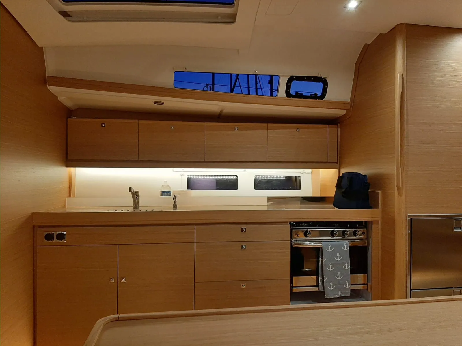 Image slide 159558