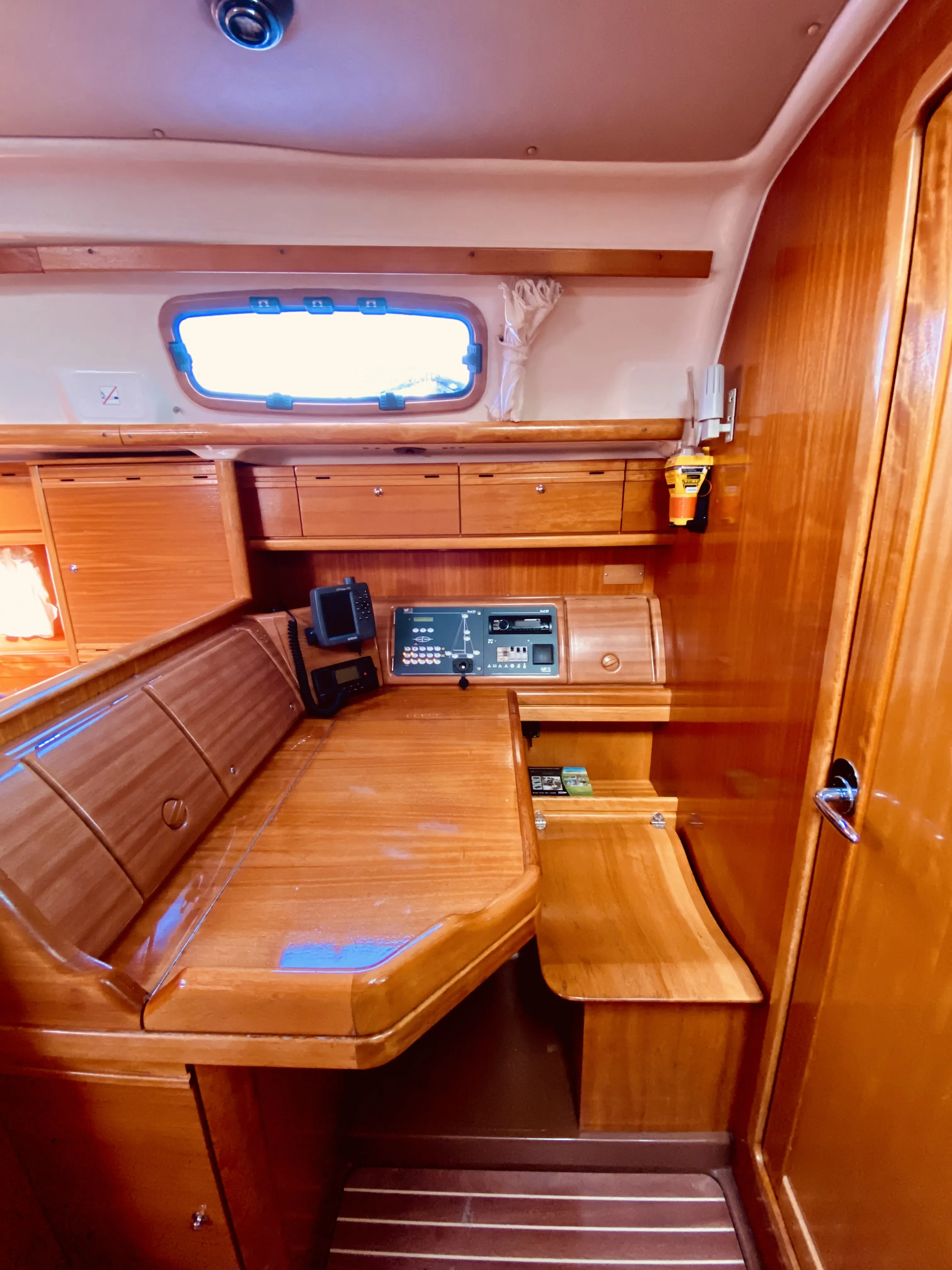 Image slide 160402
