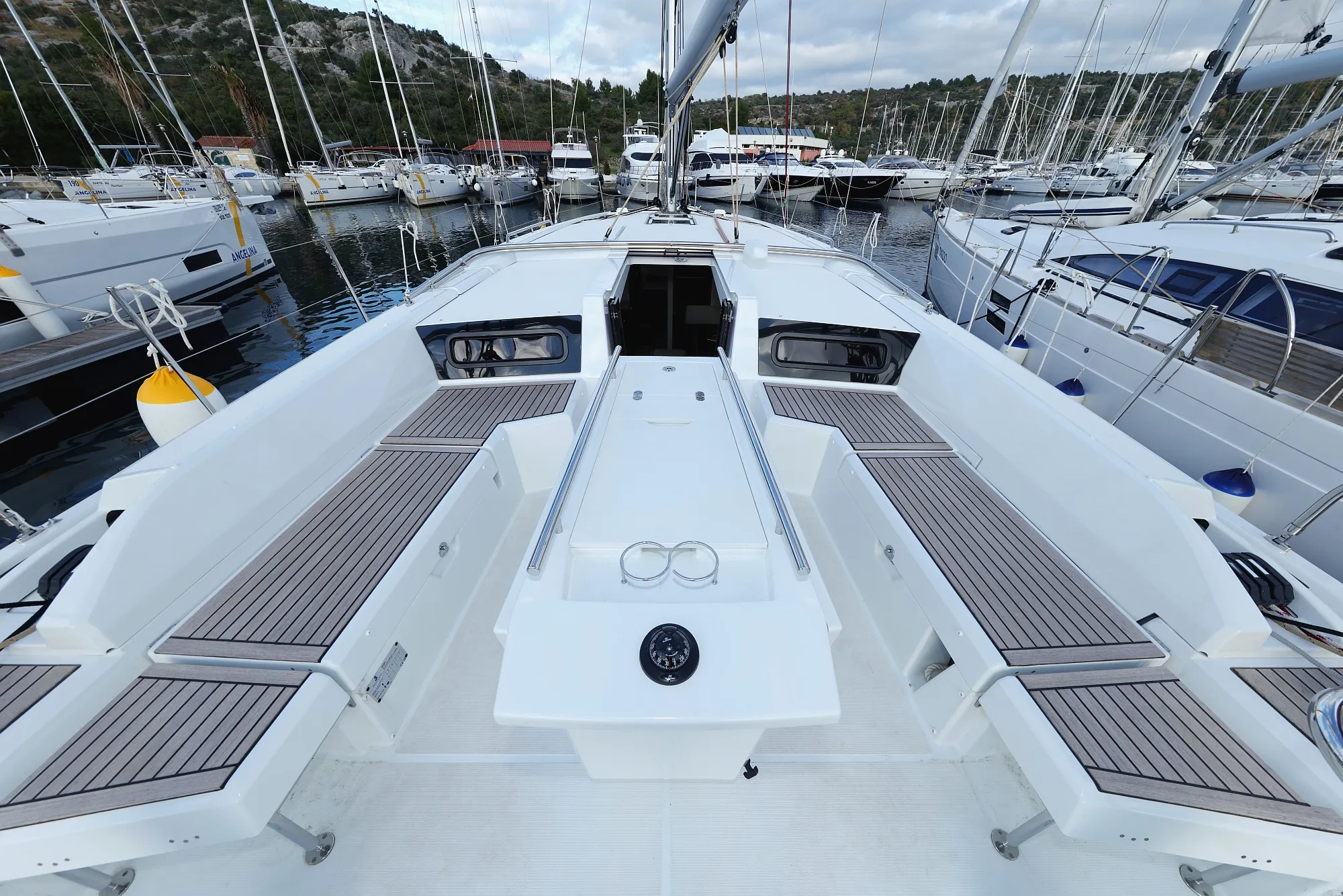 Image slide 16054