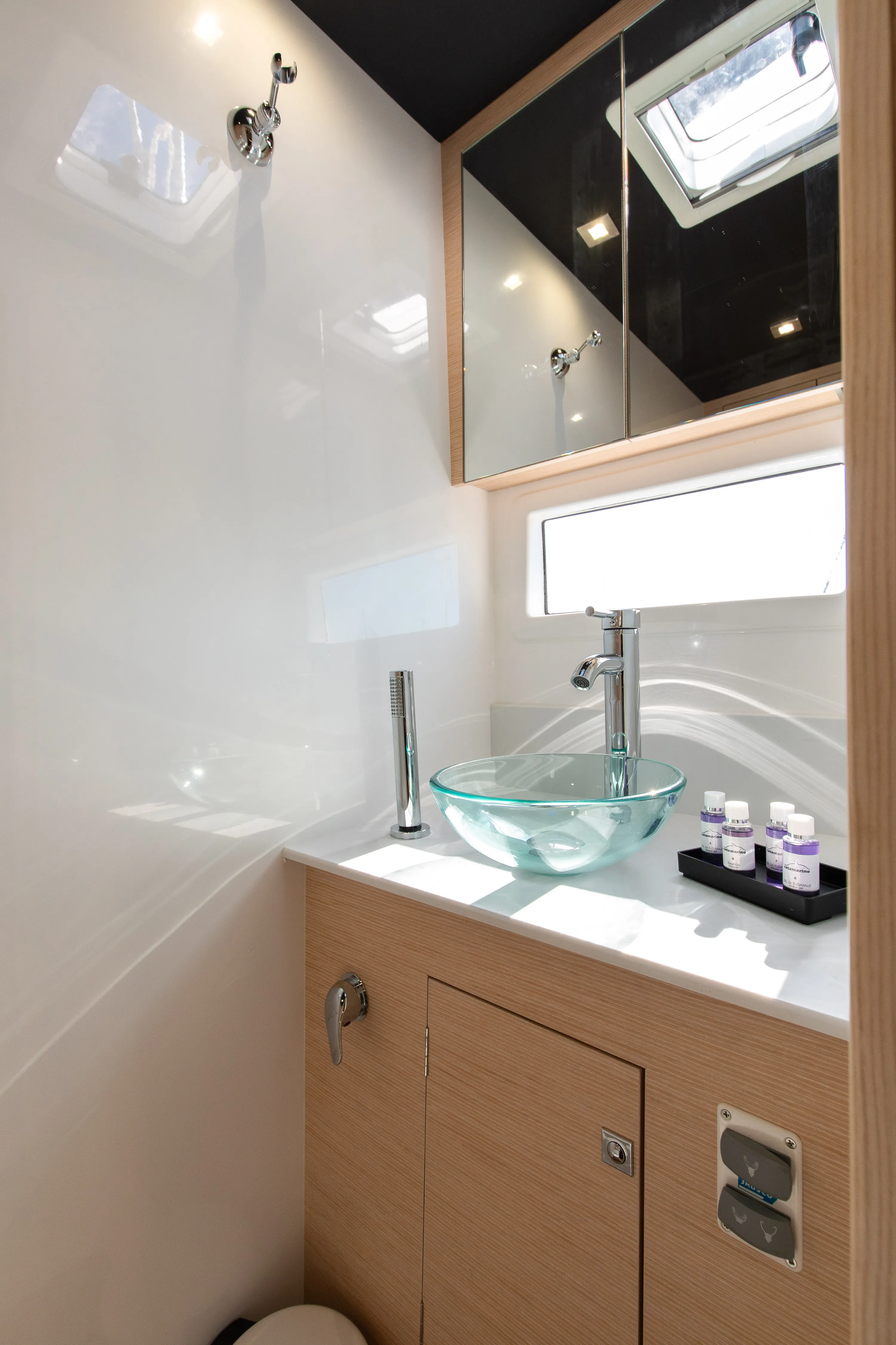 Image slide 160826