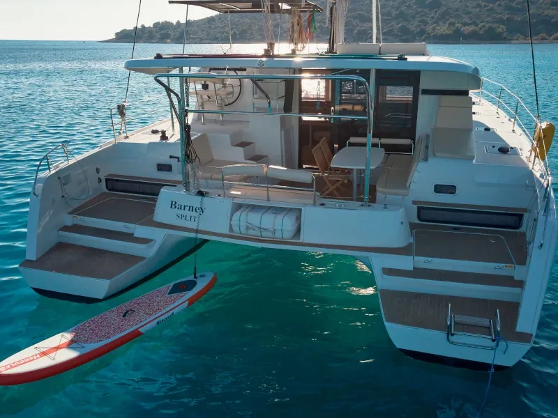 Lagoon 42 BARNEY  boat image