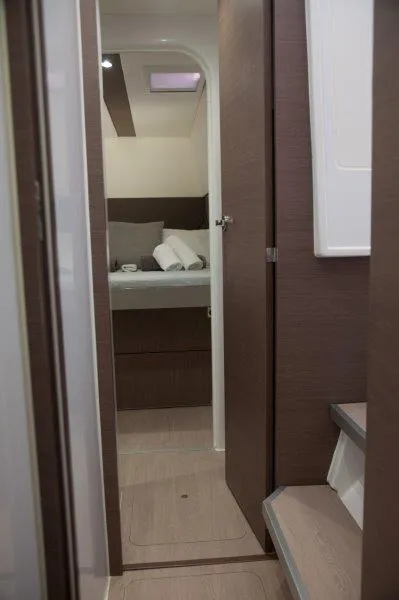 Image slide 162138