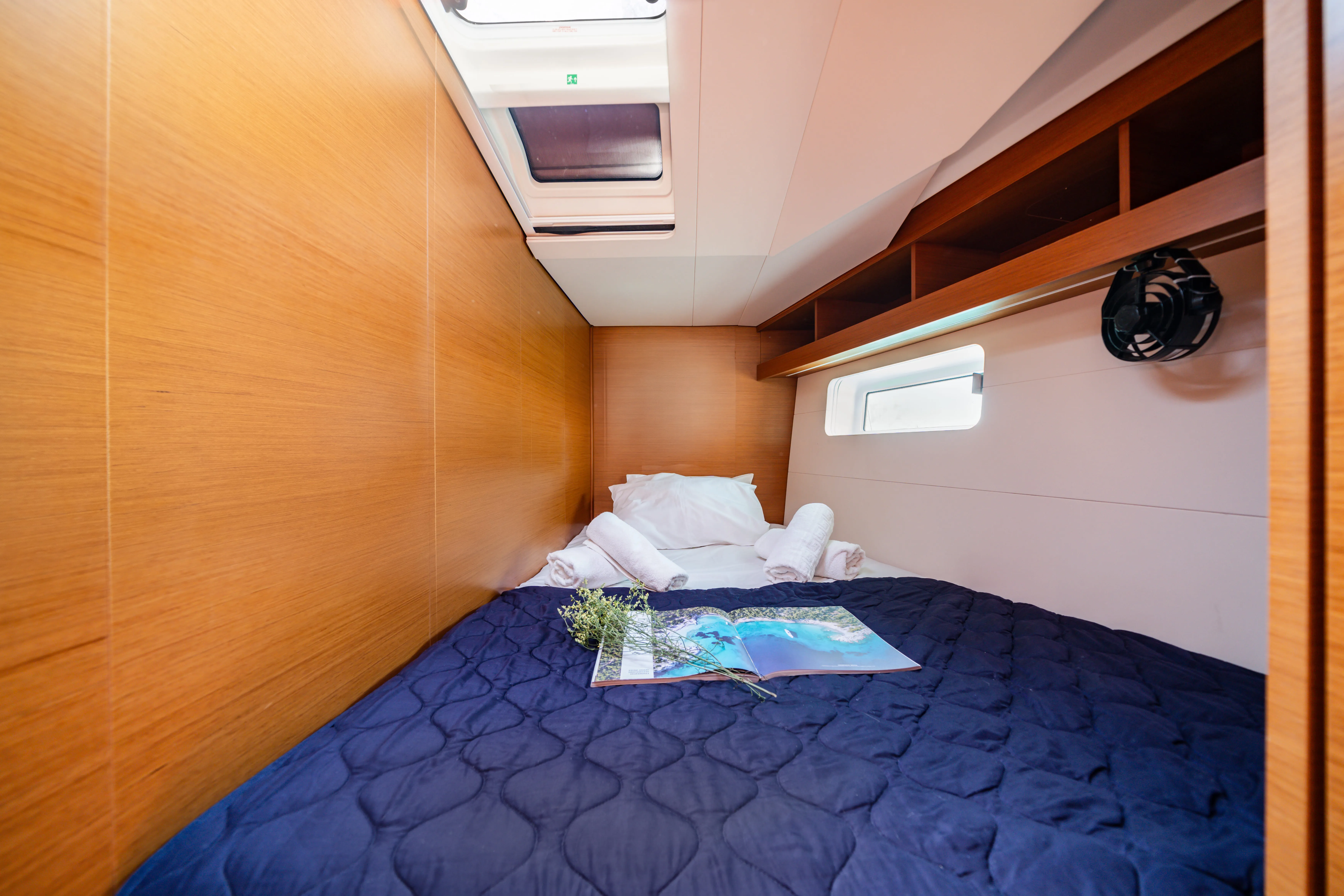Image slide 162379