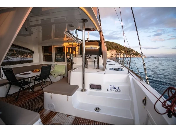Lagoon 40 ELIA boat image
