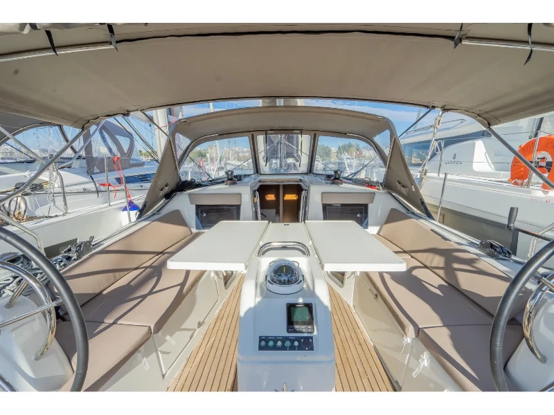 Sun Odyssey 410 HIGH TIME boat image